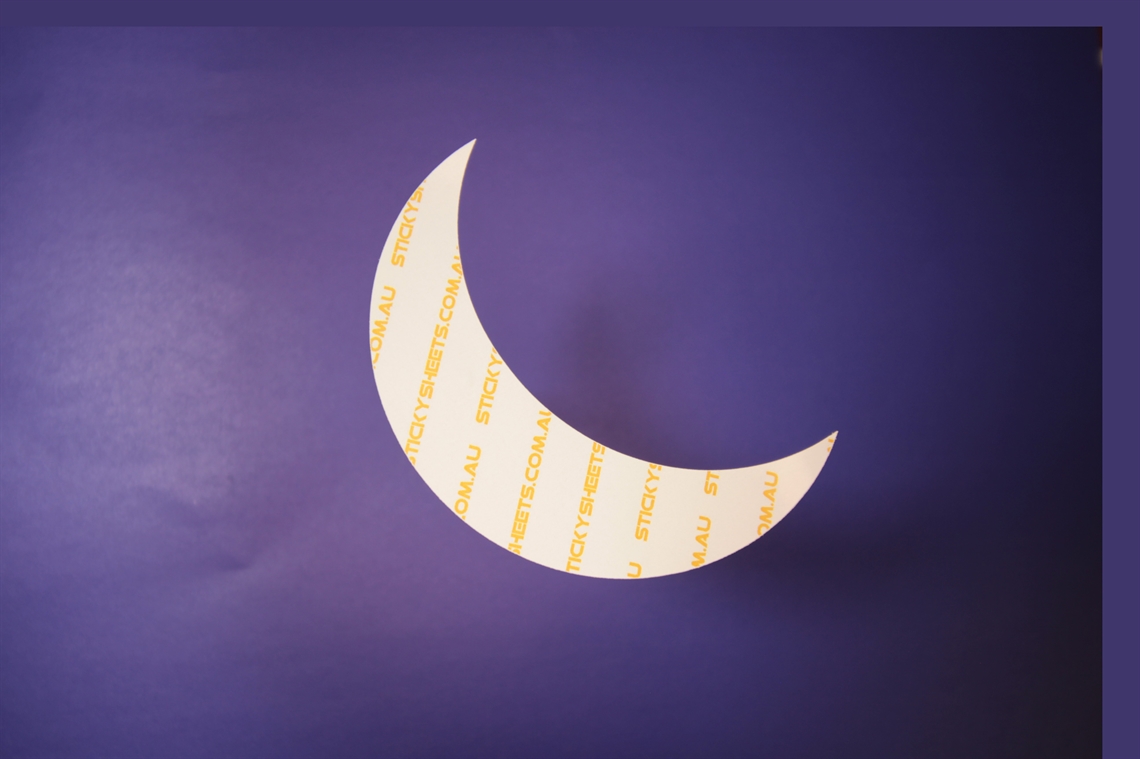 Show details for Moon Cresent 2 Shape